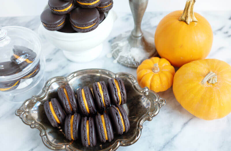 She's So Bright - Perfectly Spooky Halloween Macarons