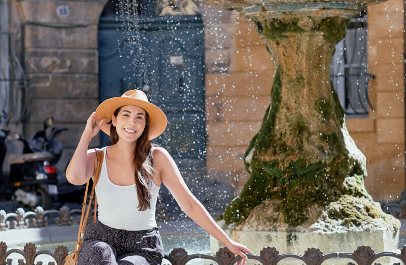 She's So Bright - The Pastel Beauty of Aix-en-Provence