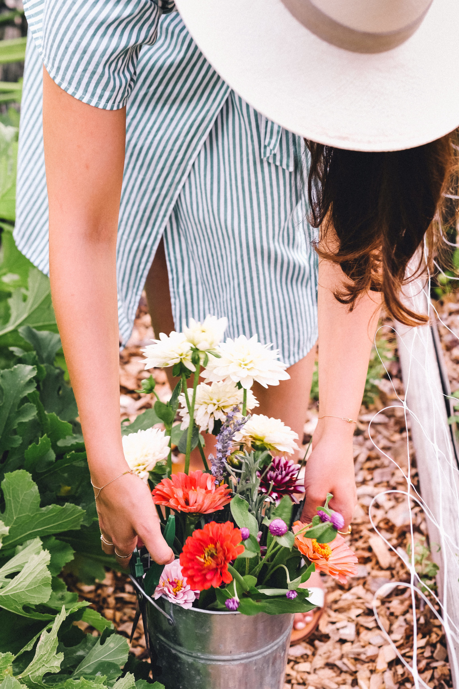 flower-picking-with-blooms-in-hand-she-s-so-bright